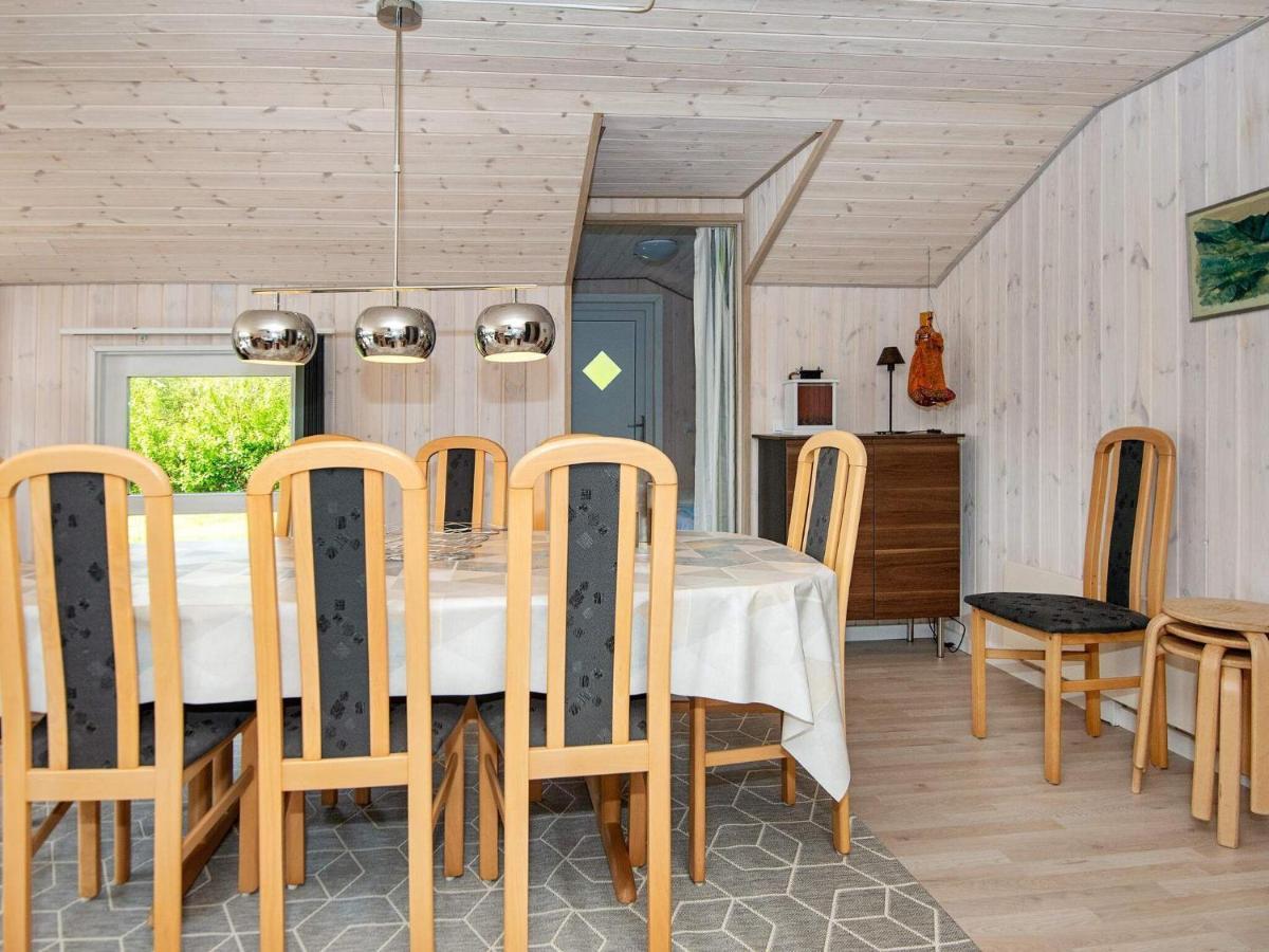 8 Person Holiday Home In Hejls Dış mekan fotoğraf